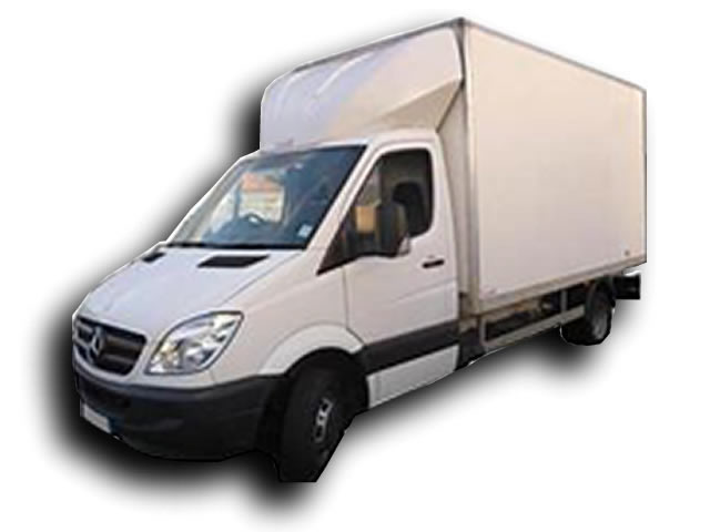 location utilitaire Saint Pierre Réunion avec notre fourgon Mercedes Sprinter Mercedes Sprinter
